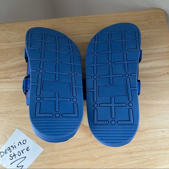 Beyond The Edge Of The World Slip On Slides - Picture 5 of 7